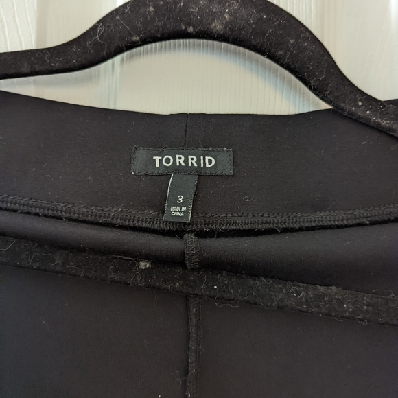 Torrid Lace Up Ponte Skirt 3X - Picture 5 of 5